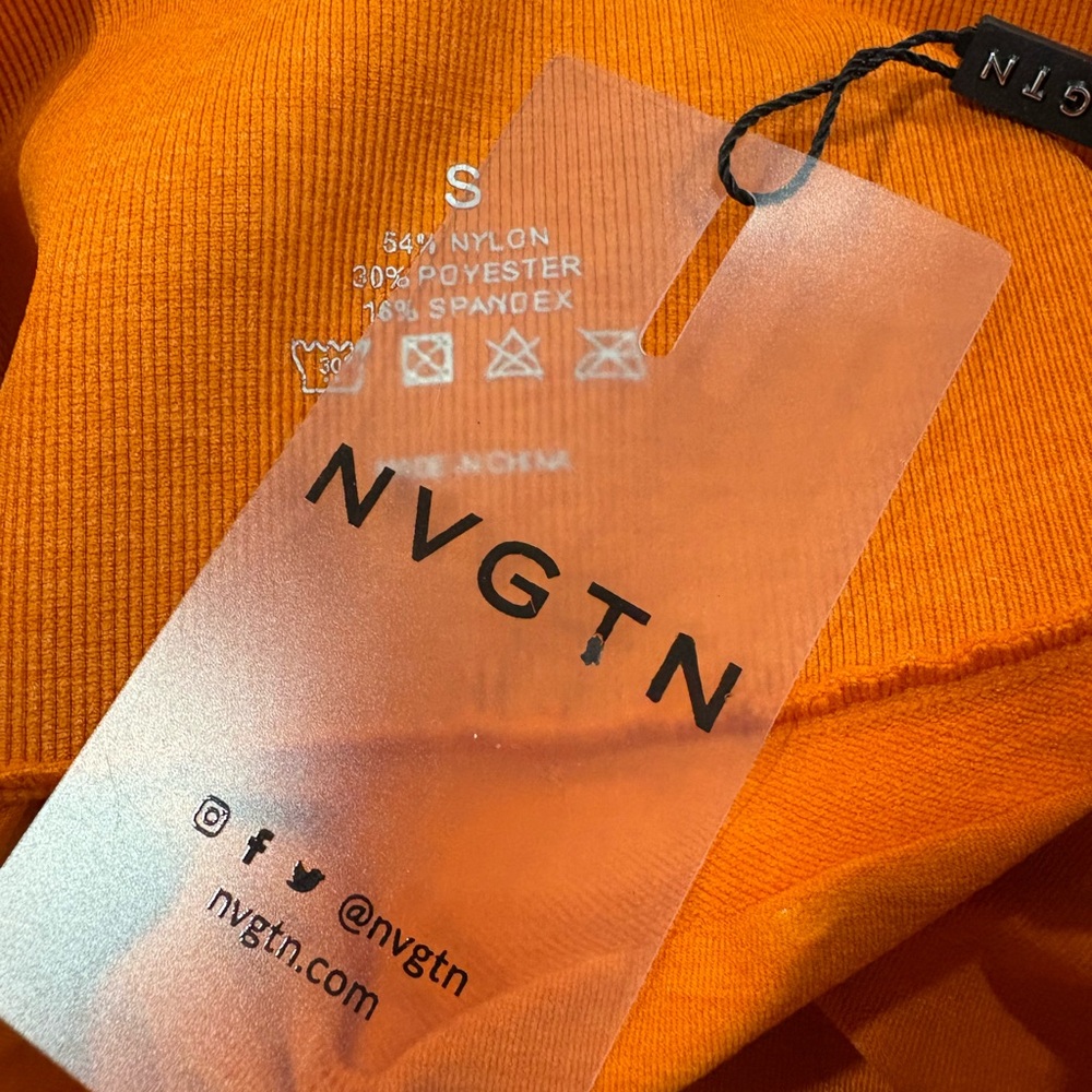 NVGTN Sunset Orange Curve Contour Leggings Small Athletic  Compression Seamless - Picture 3 of 5